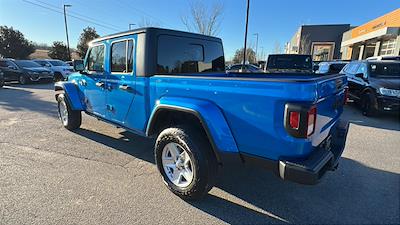 Used 2022 Jeep Gladiator Sport Crew Cab for sale #J109887A - photo 2