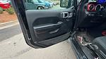 2020 Jeep Gladiator Crew Cab 4WD Pickup for sale #J110068A - photo 10