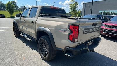 2023 Chevrolet Colorado Crew Cab 4WD Pickup for sale #J14867A - photo 2