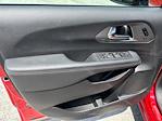 Used 2025 Chrysler Pacifica Select Minivan thumbnail 8