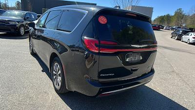 2023 Chrysler Pacifica FWD Minivan for sale #M14864 - photo 2