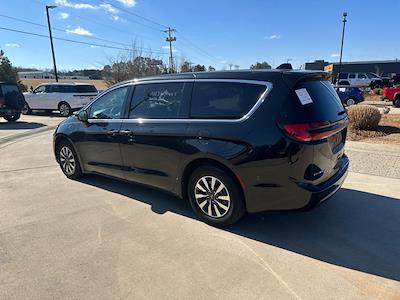 2023 Chrysler Pacifica FWD Minivan for sale #M14891 - photo 2