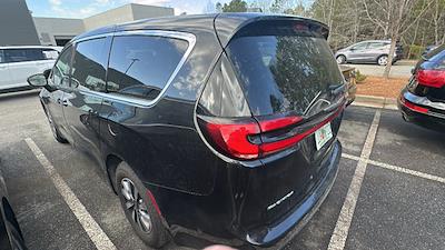 2022 Chrysler Pacifica FWD Minivan for sale #M14949 - photo 2