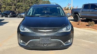 Used 2017 Chrysler Pacifica Limited Minivan for sale #M16149A - photo 1
