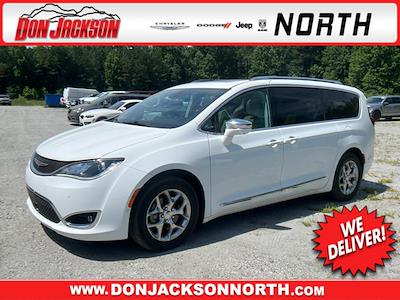 2017 Chrysler Pacifica FWD Minivan for sale #TDJ15123A - photo 1