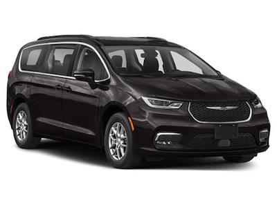 Used 2023 Chrysler Pacifica - photo 1