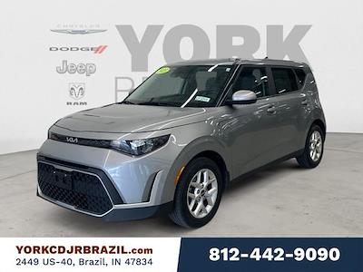 Used 2023 Kia Soul - photo 1