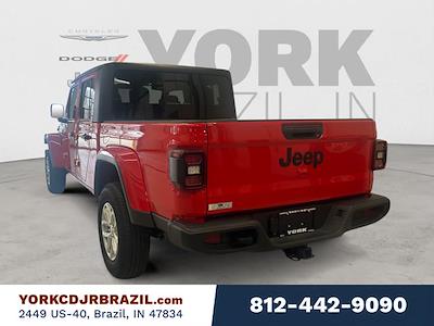 Used 2023 Jeep Gladiator - photo 1