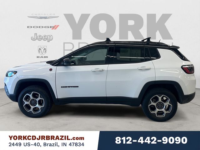 Used 2022 Jeep Compass - photo 2