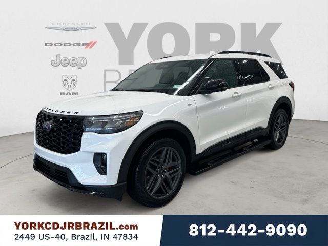 Used 2025 Ford Explorer - photo 1