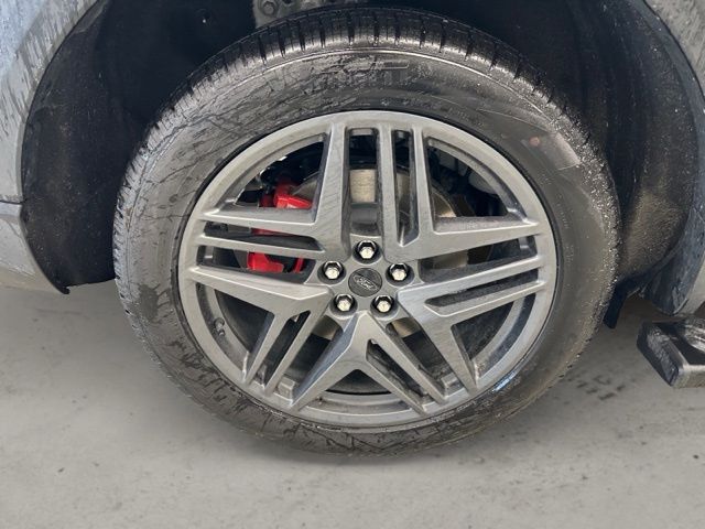 Used 2025 Ford Explorer - photo 16
