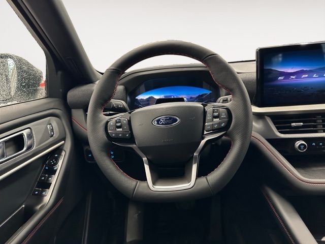 Used 2025 Ford Explorer - photo 20