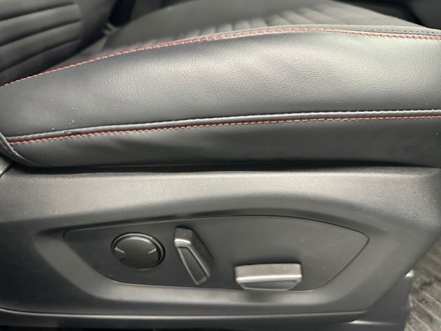 Used 2025 Ford Explorer - photo 29