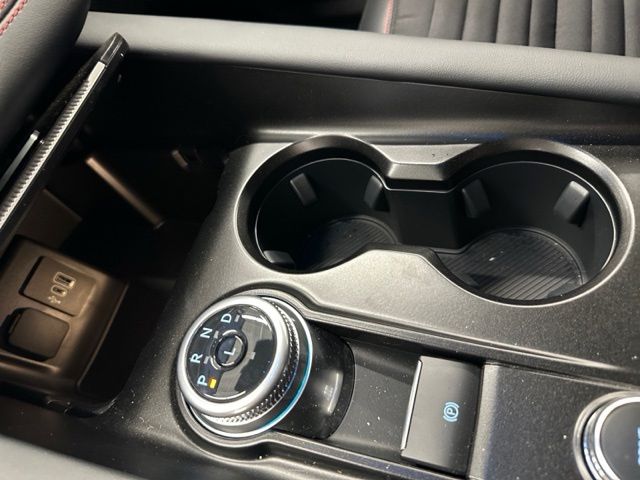 Used 2025 Ford Explorer - photo 40