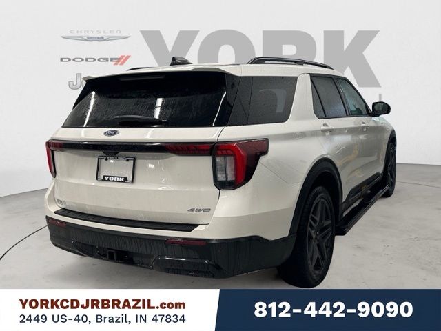 Used 2025 Ford Explorer - photo 7