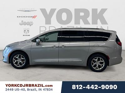 2017 Chrysler Pacifica FWD Minivan for sale #CP2157 - photo 2