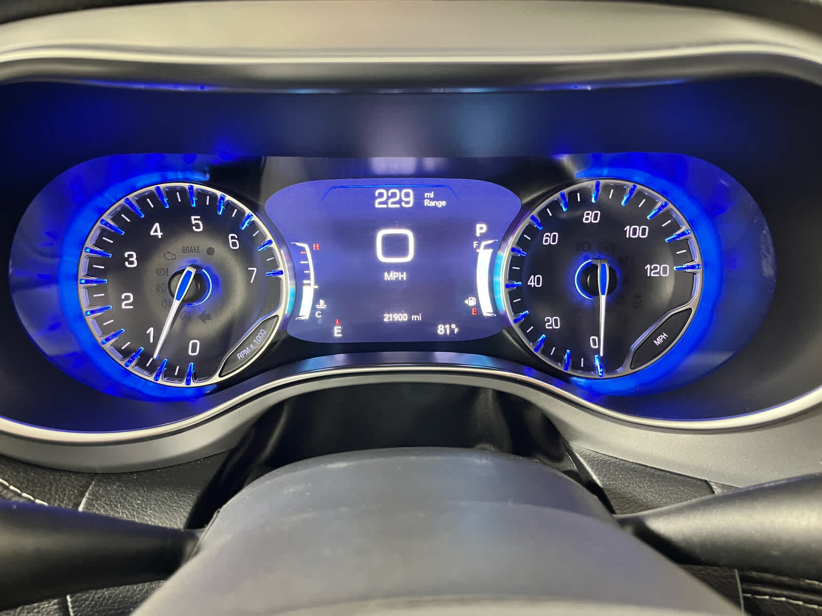Used 2025 Chrysler Pacifica - photo 18