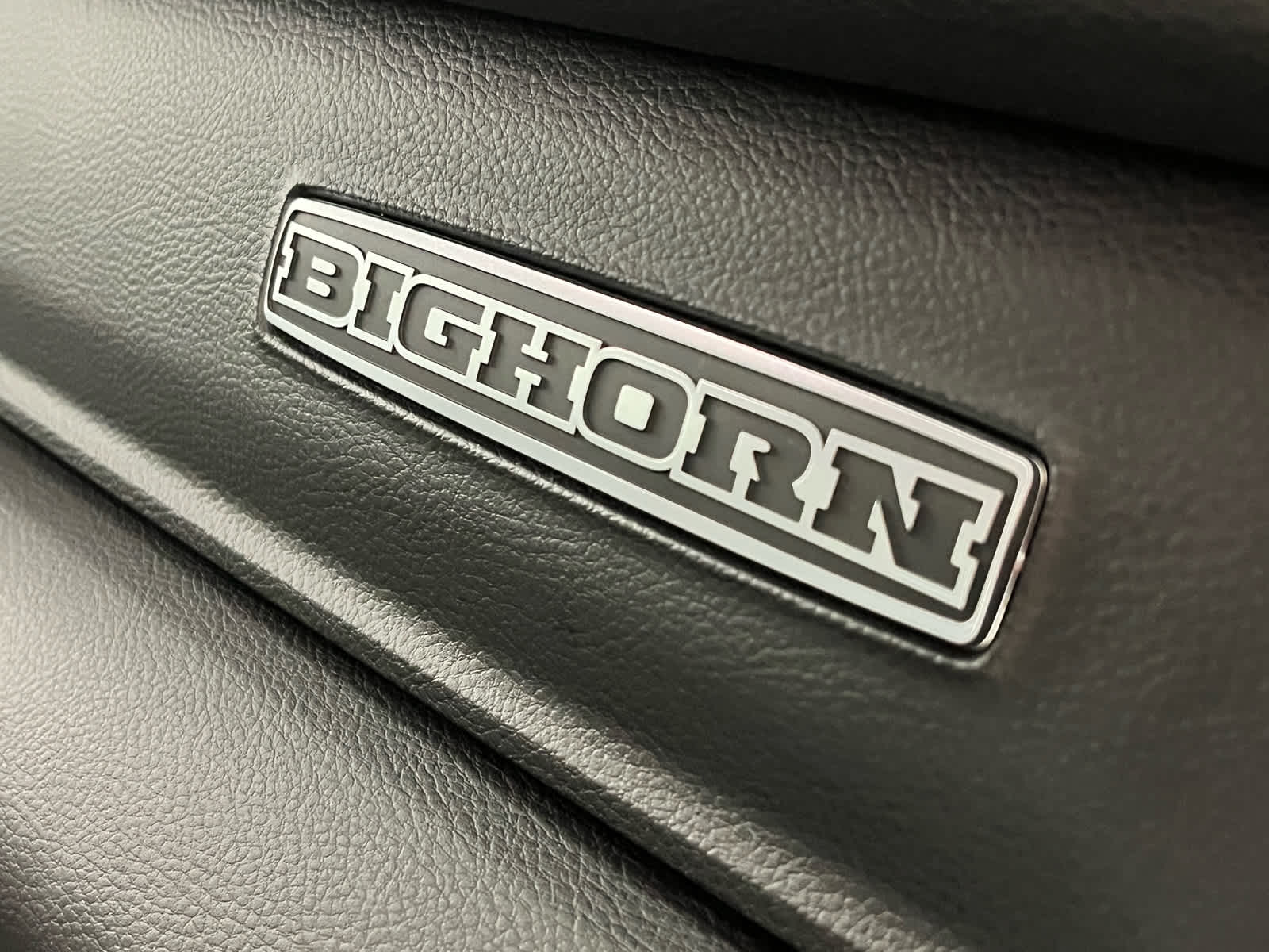 Used 2025 Ram 1500 - photo 11