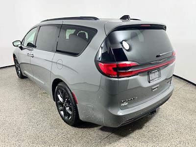 2025 Chrysler Pacifica FWD Minivan for sale #P2936 - photo 2