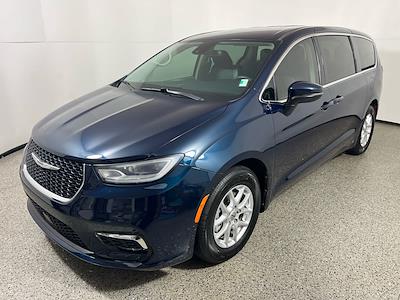 Used 2023 Chrysler Pacifica Touring L Minivan for sale #R177735A - photo 2