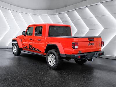 Used 2023 Jeep Gladiator - photo 1