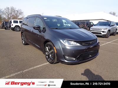 2020 Chrysler Pacifica FWD, Minivan for sale #JSU2896 - photo 1