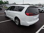 Used 2023 Chrysler Pacifica Limited Minivan for sale #JSU3263 - photo 3