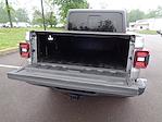 Used 2020 Jeep Gladiator Overland Crew Cab 4x4 Pickup for sale #JSU3285 - photo 16