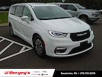 2022 Chrysler Pacifica FWD Minivan for sale #JSU3357 - photo 1