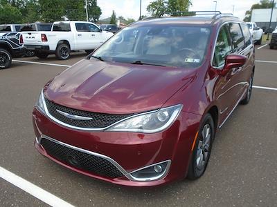 2019 Chrysler Pacifica FWD Minivan for sale #JSU3524 - photo 1
