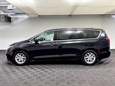 2023 Chrysler Pacifica FWD Minivan for sale #TPR587204 - photo 2