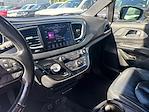 2018 Chrysler Pacifica FWD Minivan for sale #CU3653A - photo 5