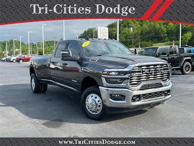 New 2025 Ram 3500 Big Horn Crew Cab 4x4 DRW Pickup for sale #3005251 - photo 1