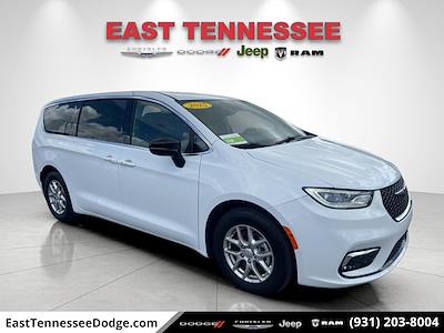 2025 Chrysler Pacifica FWD Minivan for sale #3F07537 - photo 1