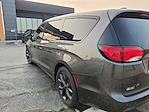 2018 Chrysler Pacifica FWD Minivan for sale #PF26214A - photo 2