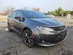 2018 Chrysler Pacifica FWD Minivan for sale #PF26214A - photo 8