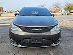 2018 Chrysler Pacifica FWD Minivan for sale #PF26214A - photo 9