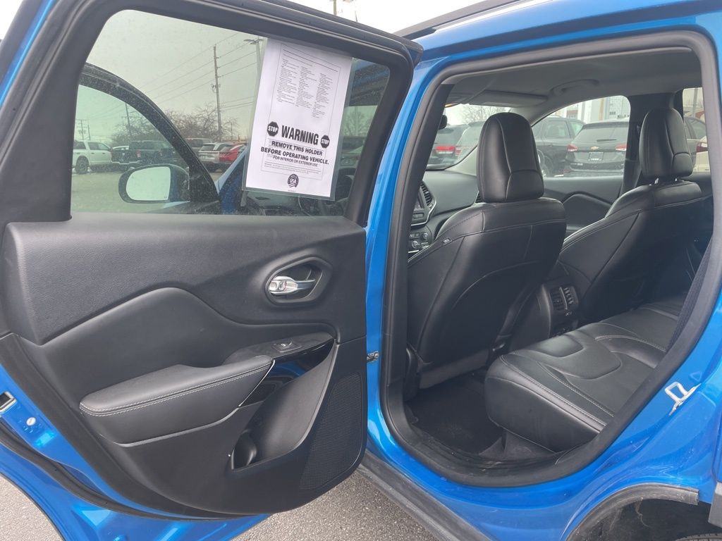 Used 2023 Jeep Cherokee - photo 33