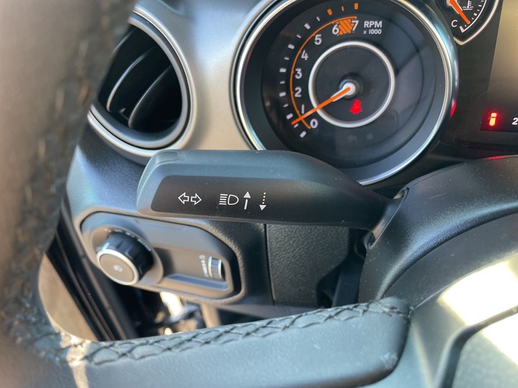 Used 2023 Jeep Wrangler - photo 24