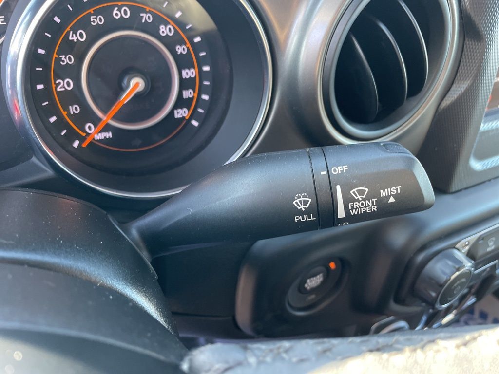 Used 2023 Jeep Wrangler - photo 26