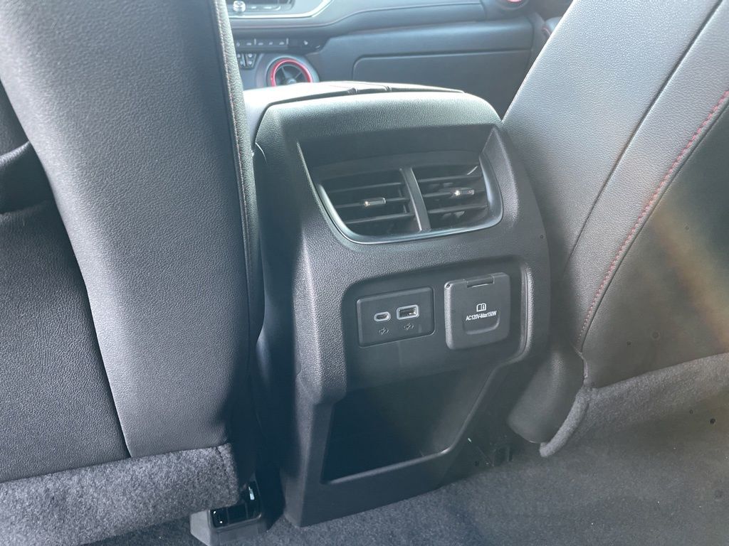 Used 2022 Chevrolet Blazer - photo 31