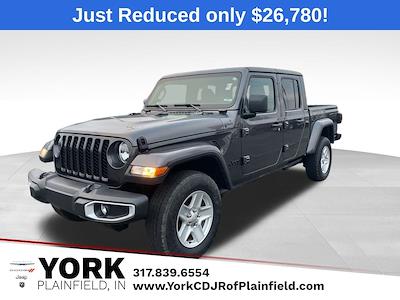 Used 2022 Jeep Gladiator - photo 1