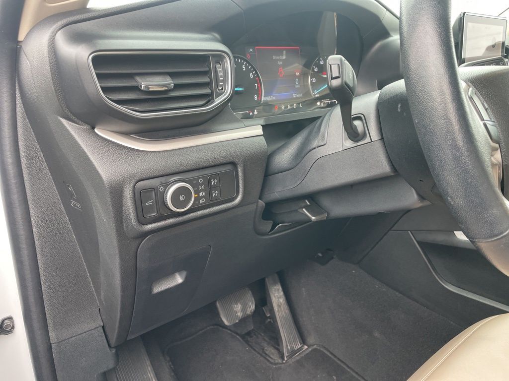 Used 2023 Ford Explorer - photo 22