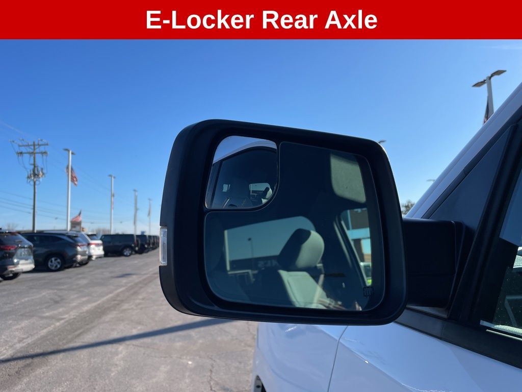 Used 2023 Ram 1500 - photo 16