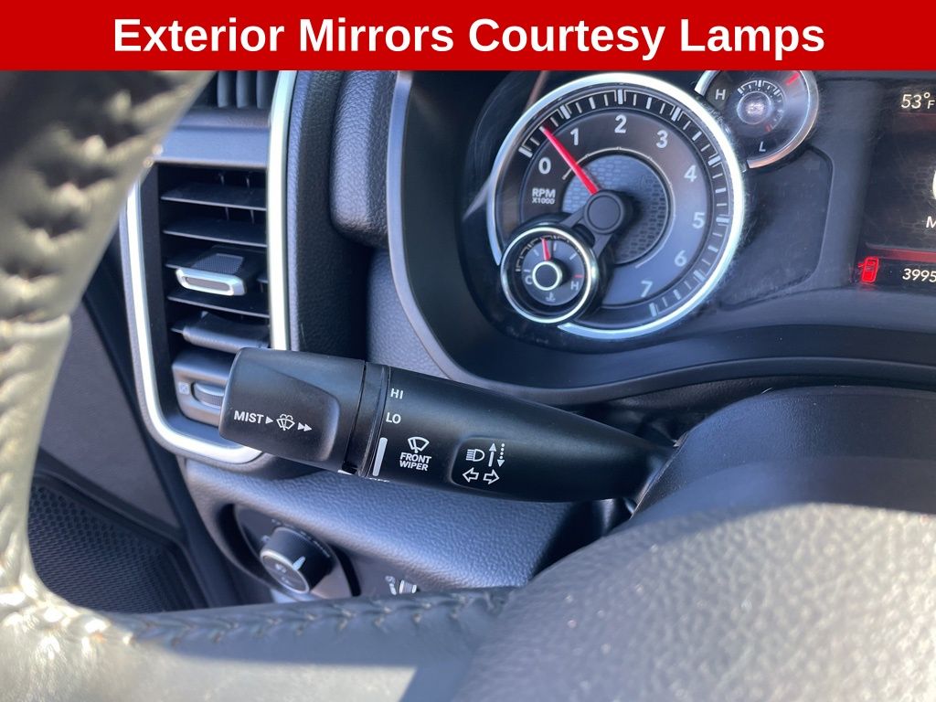 Used 2023 Ram 1500 - photo 28