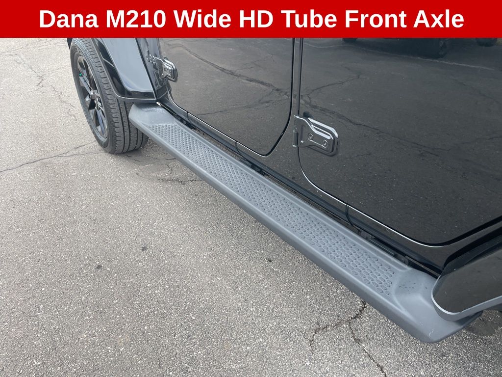 Used 2023 Jeep Wrangler - photo 19