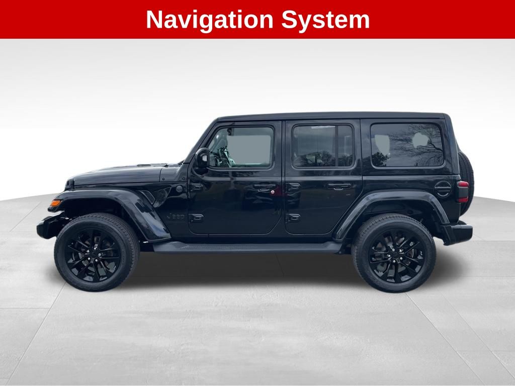 Used 2023 Jeep Wrangler - photo 5