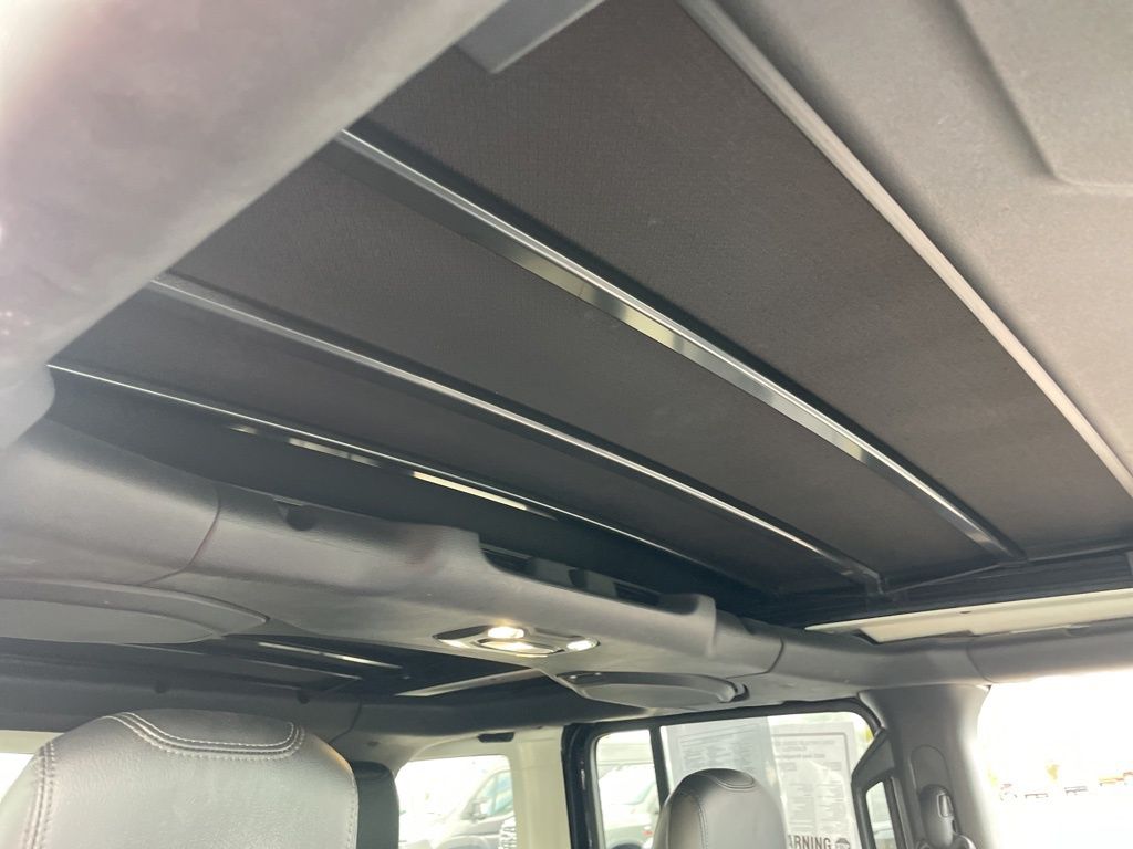 Used 2023 Jeep Wrangler - photo 47