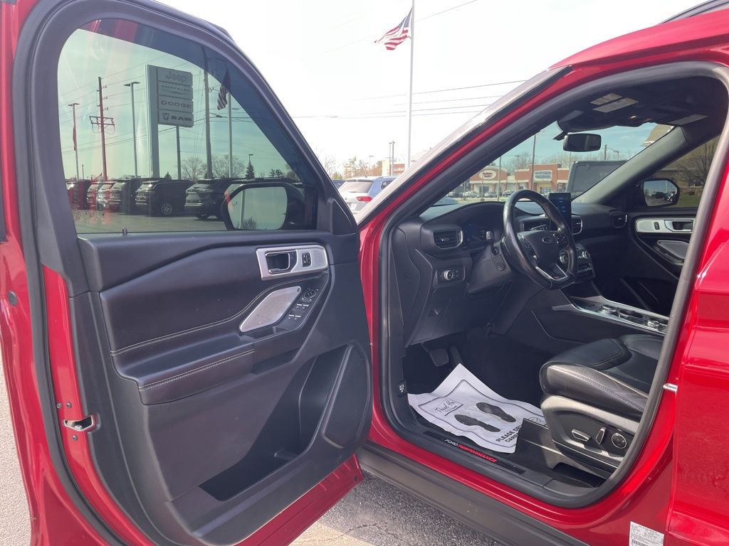 Used 2020 Ford Explorer - photo 19