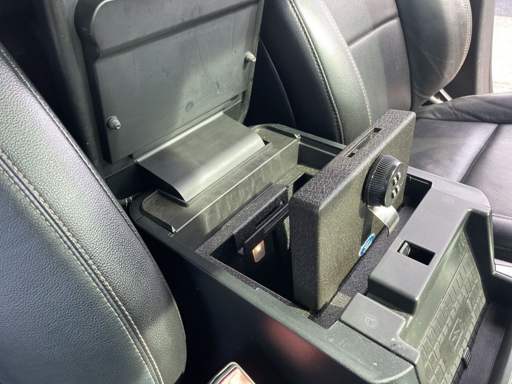 Used 2020 Ford Explorer - photo 47